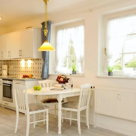 Haus Heefkant Whg 5 Апартаменты Sylt